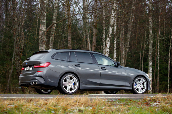 Лучше, чем M3? Alpina B3 Touring в кузове G21 на нашем тесте Лучше, чем M3? Alpina B3 Touring в кузове G21 на нашем тесте