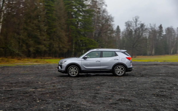 Проще не значит хуже. Мы испытали корейский кроссовер KGM Korando
Проще не значит хуже. Мы испытали корейский кроссовер KGM Korando