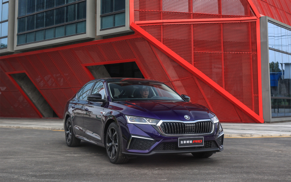 
            Эти седаны не подорожают из-за утильсбора. 16 моделей по льготной ставке
        